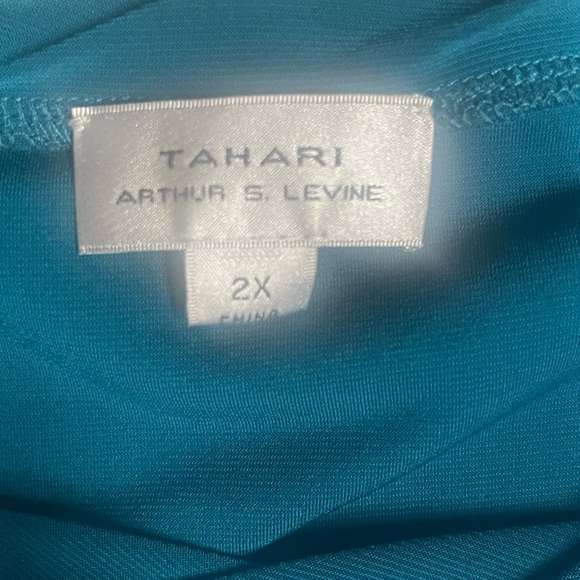 Tahari‎ Arthur S Levine Womens Teal Polyester-Elastane Top Size 2X - Picture 3 of 6